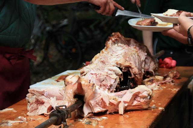 Schweineessen_0030.JPG